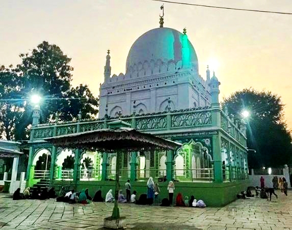 Laadle Mashak Dargah in Kalaburagi Karnataka.